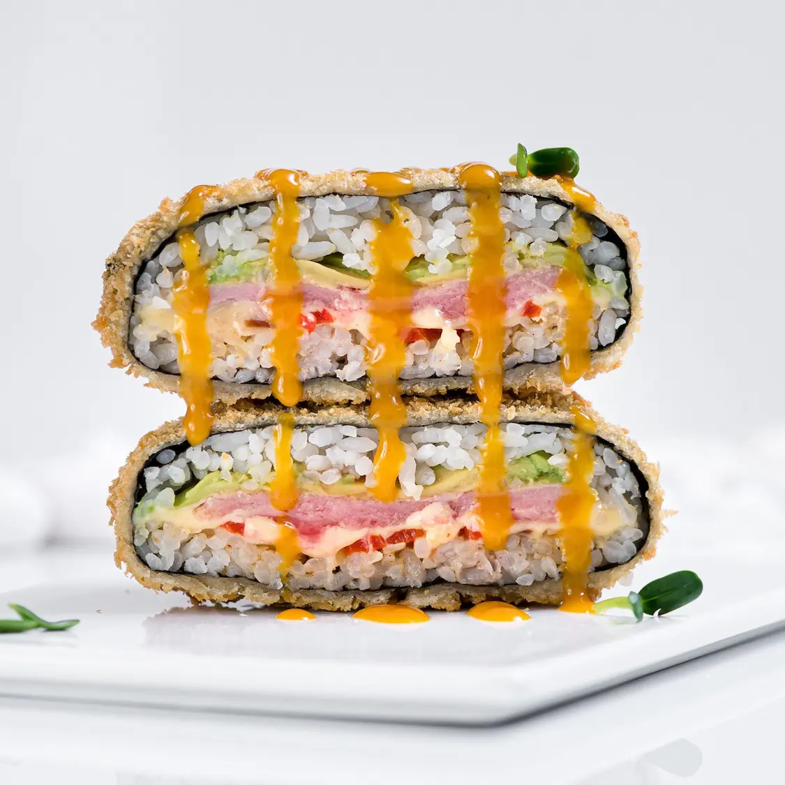 Суши бургер с риба тон